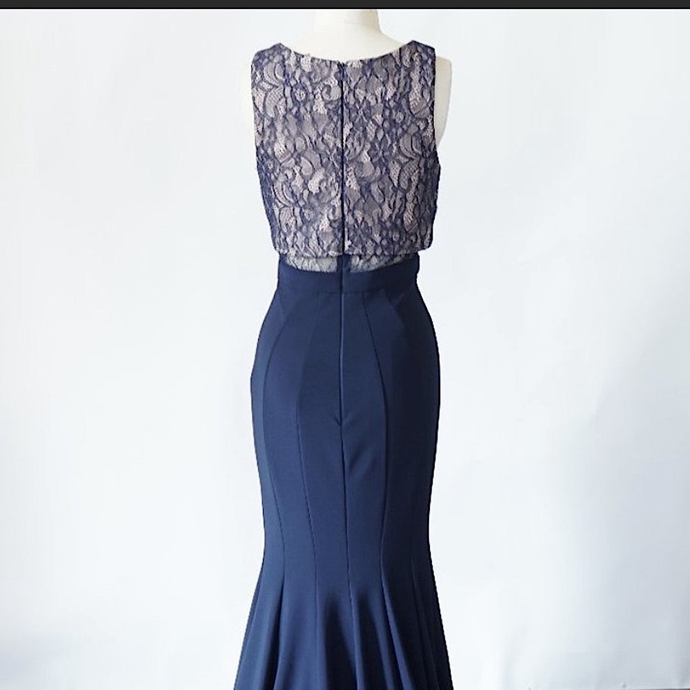 Betsy & Adam Lace Mermaid Dress - Picture 3 of 8